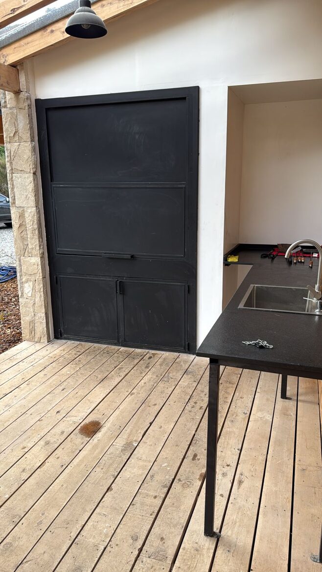 Elegant Mountain Home with Breathtaking Patagonian Views - Bariloche, Argentina