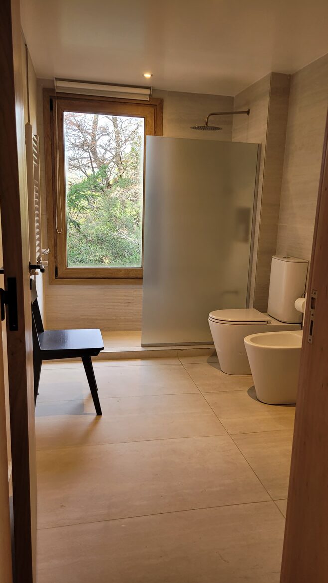 Elegant Mountain Home with Breathtaking Patagonian Views - Bariloche, Argentina