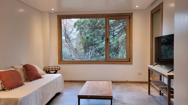 Elegant Mountain Home with Breathtaking Patagonian Views - Bariloche, Argentina