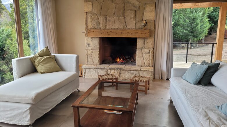 Elegant Mountain Home with Breathtaking Patagonian Views - Bariloche, Argentina