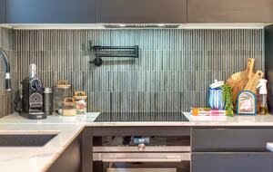 Modern Gold Coast Getaway | Alfresco Living near Tallebudgera Creek - Gold Coast, Australia