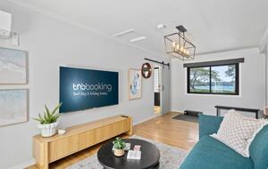 Modern Gold Coast Getaway | Alfresco Living near Tallebudgera Creek - Gold Coast, Australia