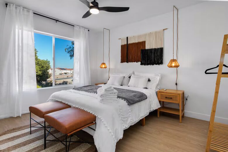Stylish Desert Escape Minutes from the Las Vegas Strip - North Las Vegas, Nevada