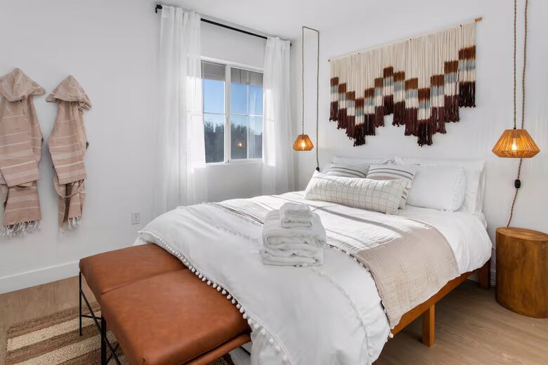 Stylish Desert Escape Minutes from the Las Vegas Strip - North Las Vegas, Nevada