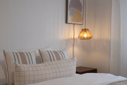 Stylish Desert Escape Minutes from the Las Vegas Strip - North Las Vegas, Nevada