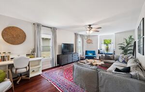 Mid City Baton Rouge Retreat with Carriage House - Baton Rouge, Louisiana