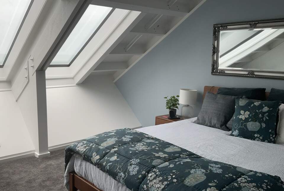 Modernist Gem with Ocean Views and Private Beach Access - Ōakura, New Zealand