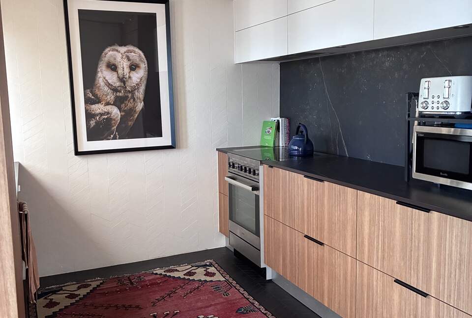 Modernist Gem with Ocean Views and Private Beach Access - Ōakura, New Zealand