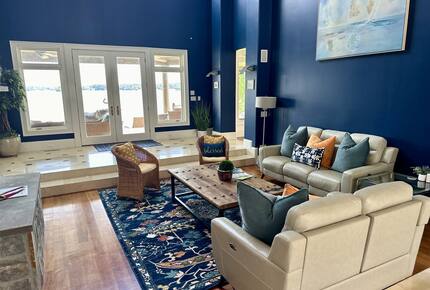 Elegant Cuscowilla Lakefront Home with Panoramic Views - Eatonton, Georgia