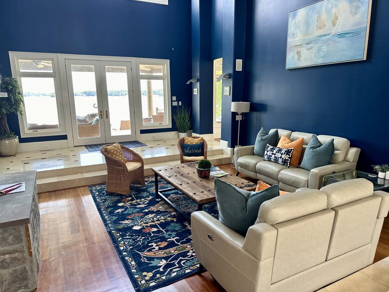 Elegant Cuscowilla Lakefront Home with Panoramic Views - Eatonton, Georgia