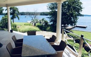 Elegant Cuscowilla Lakefront Home with Panoramic Views - Eatonton, Georgia