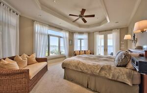 Elegant Cuscowilla Lakefront Home with Panoramic Views - Eatonton, Georgia