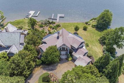 Elegant Cuscowilla Lakefront Home with Panoramic Views - Eatonton, Georgia