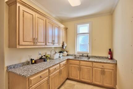 Elegant Cuscowilla Lakefront Home with Panoramic Views - Eatonton, Georgia