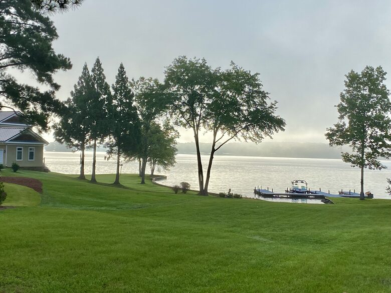 Elegant Cuscowilla Lakefront Home with Panoramic Views - Eatonton, Georgia