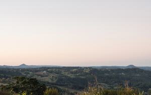 Restored 1916 Cottage Offering Serenity and Timeless Beauty - Montville, Australia