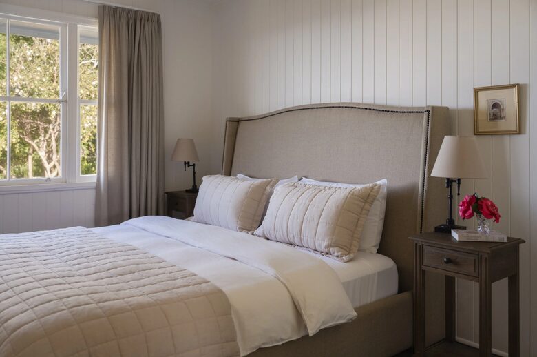 Restored 1916 Cottage Offering Serenity and Timeless Beauty - Montville, Australia