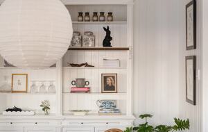 Restored 1916 Cottage Offering Serenity and Timeless Beauty - Montville, Australia