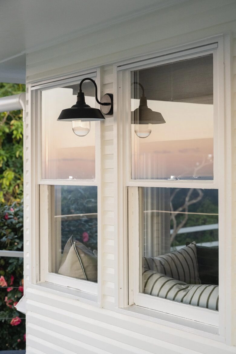 Restored 1916 Cottage Offering Serenity and Timeless Beauty - Montville, Australia