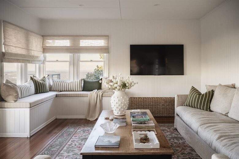 Restored 1916 Cottage Offering Serenity and Timeless Beauty - Montville, Australia