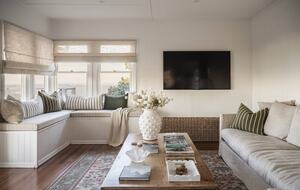 Restored 1916 Cottage Offering Serenity and Timeless Beauty - Montville, Australia