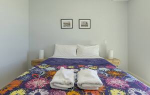 Sunlit Luxury Home Overlooking Lake Taupō - Taupō, New Zealand