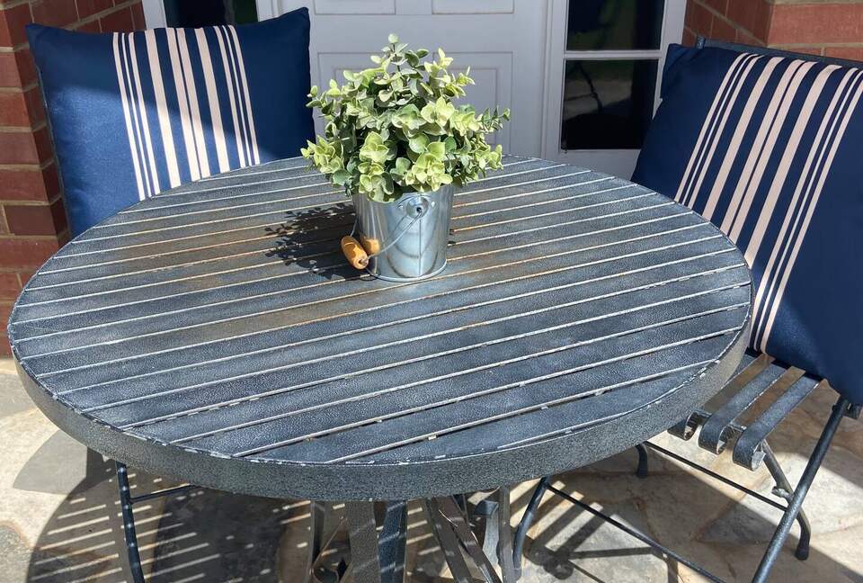 Rustic-Modern Hideaway Among the Barossa Hills - Lyndoch, Australia