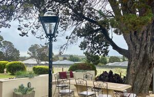 Rustic-Modern Hideaway Among the Barossa Hills - Lyndoch, Australia