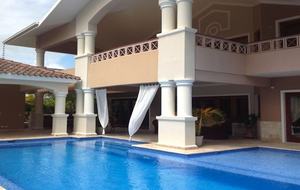 Luxury 6 Bedroom Villa - Punta Cana - Bavaro, Dominican Republic