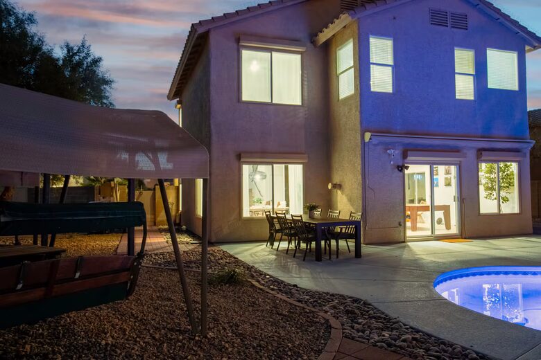 Stylish Desert Escape Minutes from the Las Vegas Strip - North Las Vegas, Nevada