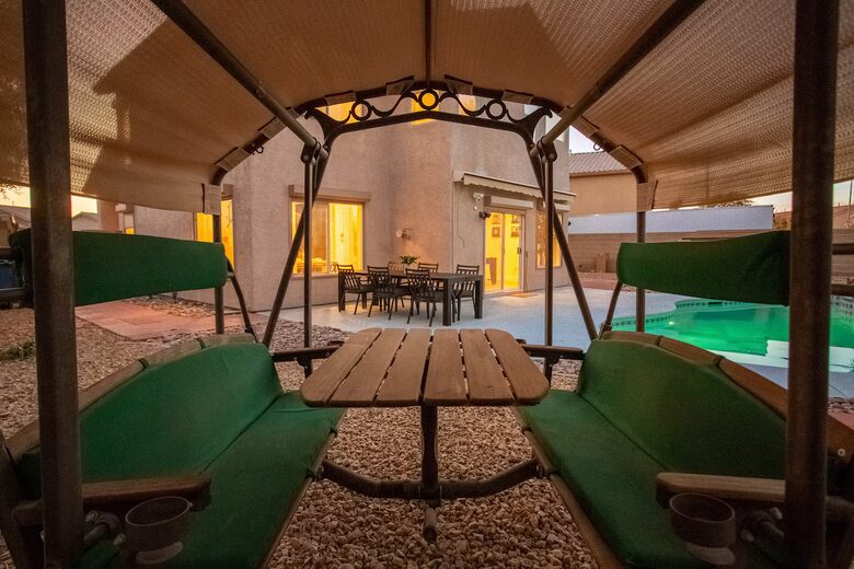 Stylish Desert Escape Minutes from the Las Vegas Strip - North Las Vegas, Nevada