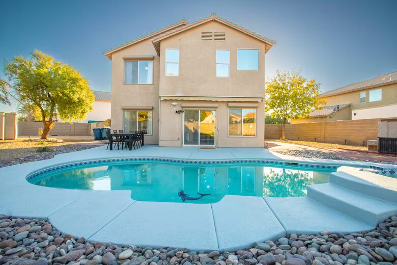 Stylish Desert Escape Minutes from the Las Vegas Strip - North Las Vegas, Nevada