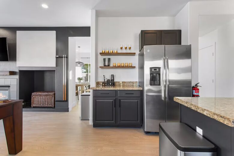 Stylish Desert Escape Minutes from the Las Vegas Strip - North Las Vegas, Nevada