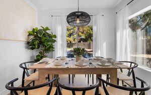 Stylish Desert Escape Minutes from the Las Vegas Strip - North Las Vegas, Nevada