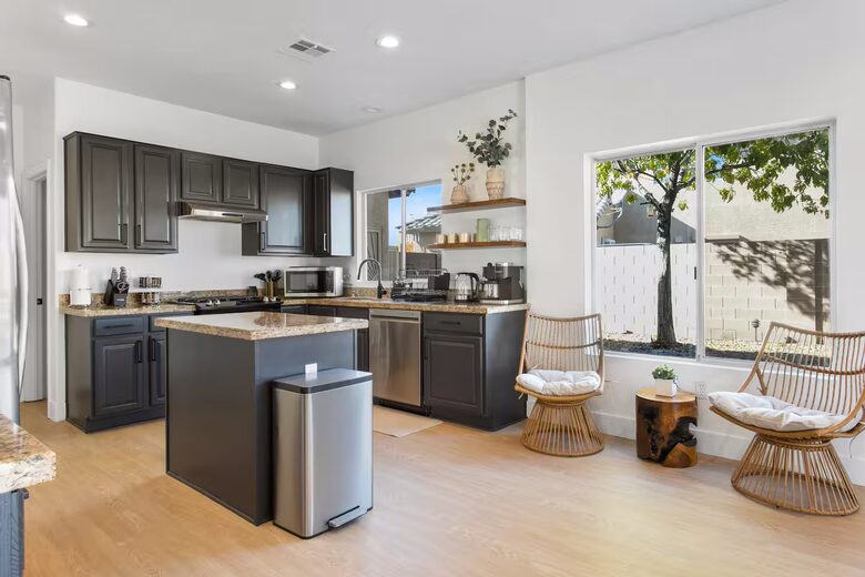 Stylish Desert Escape Minutes from the Las Vegas Strip - North Las Vegas, Nevada