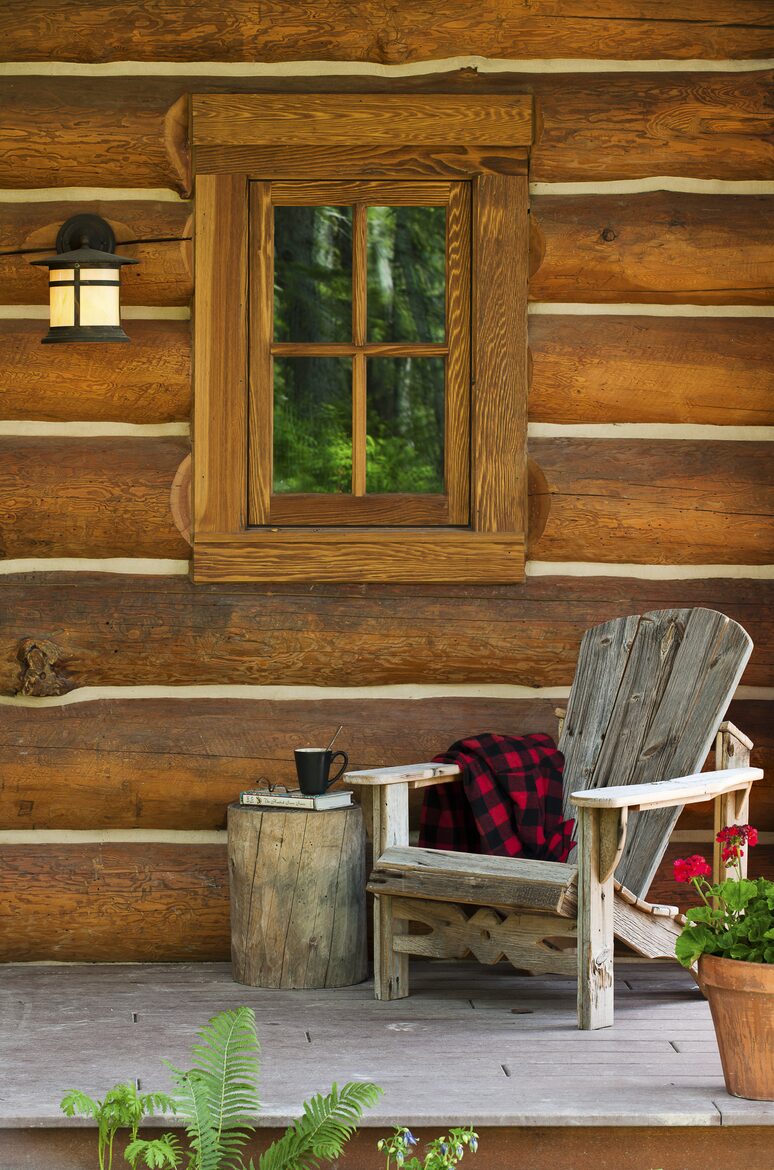 Front door seating area