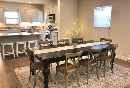 Modern Truckee Home near Skiing, Lakes & Downtown - Truckee, California