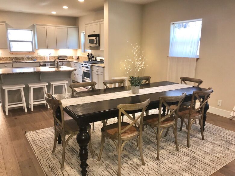 Modern Truckee Home near Skiing, Lakes & Downtown - Truckee, California