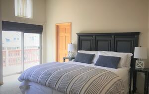 Modern Truckee Home near Skiing, Lakes & Downtown - Truckee, California