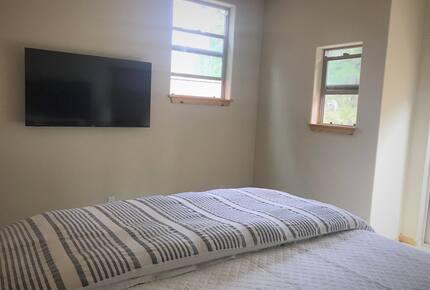 Modern Truckee Home near Skiing, Lakes & Downtown - Truckee, California