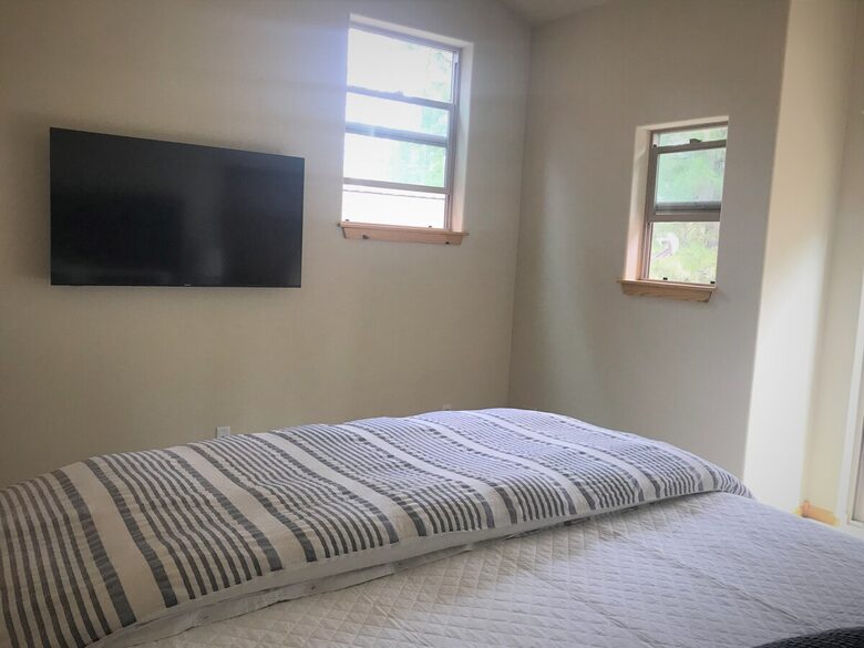 Modern Truckee Home near Skiing, Lakes & Downtown - Truckee, California