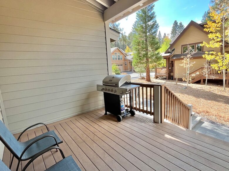 Modern Truckee Home near Skiing, Lakes & Downtown - Truckee, California