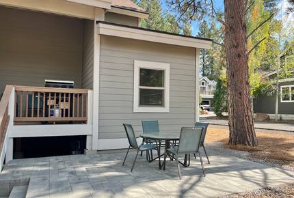 Modern Truckee Home near Skiing, Lakes & Downtown - Truckee, California