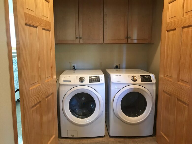 Modern Truckee Home near Skiing, Lakes & Downtown - Truckee, California