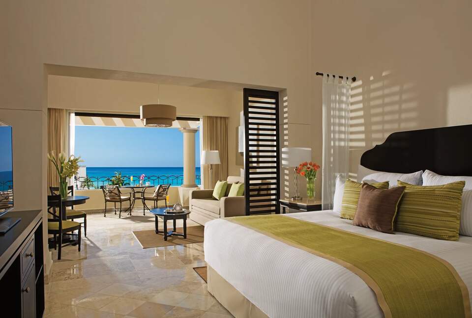 Luxury Dreams Los Cabos Suite with Private Balcony & Spa Access - San José Del Cabo, Mexico