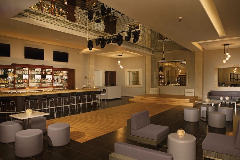 Luxury Dreams Los Cabos Suite with Private Balcony & Spa Access - San José Del Cabo, Mexico