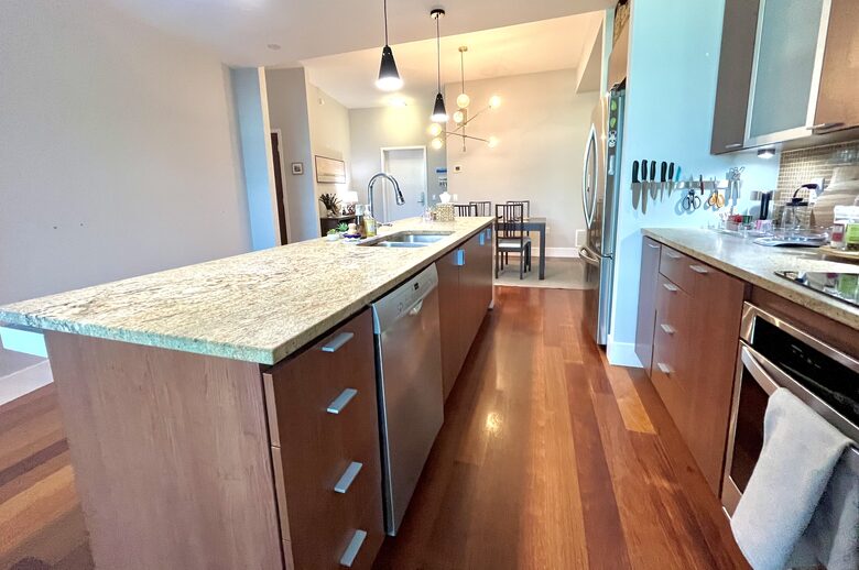 Downtown Tampa Coastal Retreat - Tampa, Florida