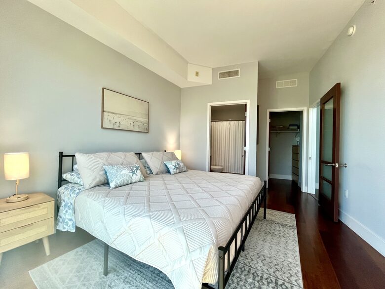 Downtown Tampa Coastal Retreat - Tampa, Florida