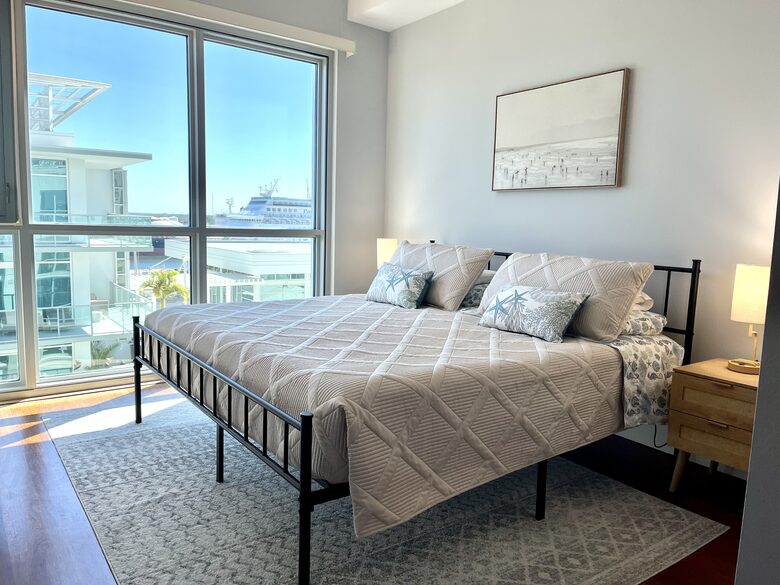 Downtown Tampa Coastal Retreat - Tampa, Florida