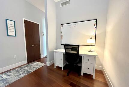 Downtown Tampa Coastal Retreat - Tampa, Florida